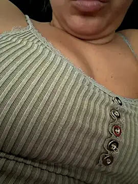 Daiana Andra online show from January 2026 01:18:02 PM