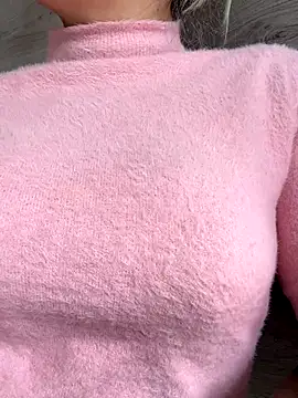 Daiana Andra online show from November 2025 09:58:01 AM