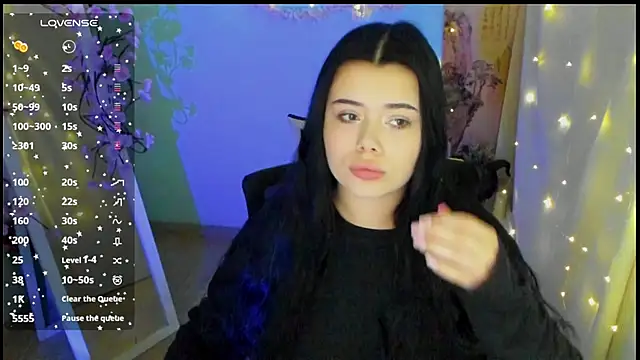 Snapshot of Mona_Esty chatting on June 2026 05:28:01 AM Mona Esty online show from June 2026 05:28:01 AM