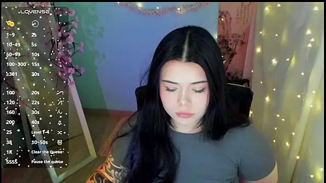 Snapshot of Mona_Esty chatting on June 2026 06:13:01 AM Mona Esty online show from June 2026 06:13:01 AM
