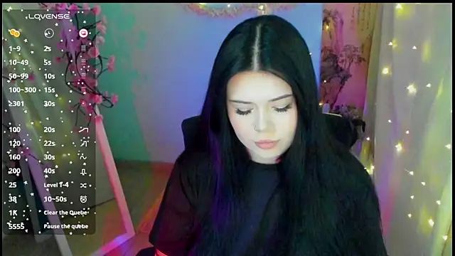 Snapshot of Mona_Esty chatting on June 2026 06:40:01 AM Mona Esty online show from June 2026 06:40:01 AM