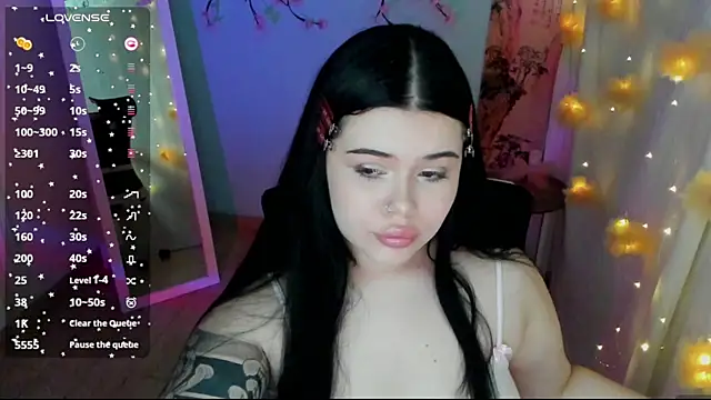 Snapshot of Mona_Esty chatting on July 2026 06:11:02 AM Mona Esty online show from July 2026 06:11:02 AM