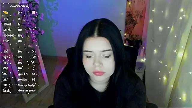 Snapshot of Mona_Esty chatting on July 2026 06:31:01 AM Mona Esty online show from July 2026 06:31:01 AM