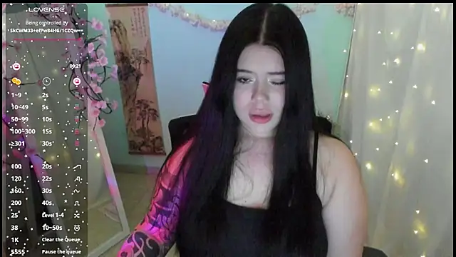 Mona Esty online show from April 2026 05:55:01 AM