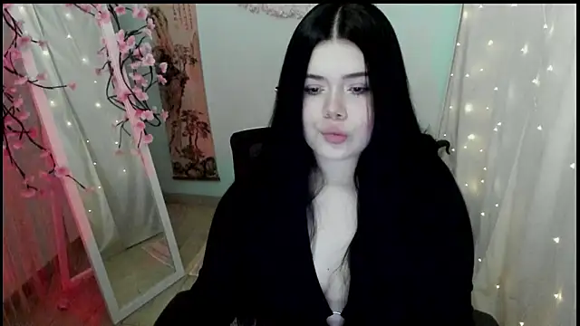 Mona Esty online show from March 2026 07:08:02 AM