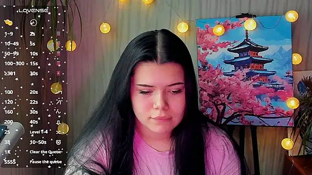 Mona Esty online show from May 2026 09:15:02 AM