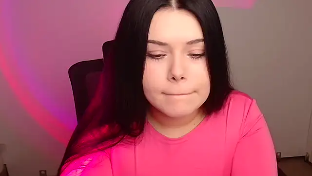 Snapshot of Mona_Esty chatting on October 2025 05:32:02 PM Mona Esty online show from October 2025 05:32:02 PM