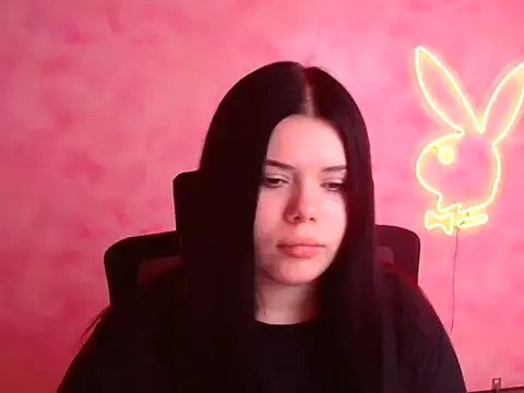 Snapshot of Mona_Esty chatting on November 2025 10:48:01 AM Mona Esty online show from November 2025 10:48:01 AM