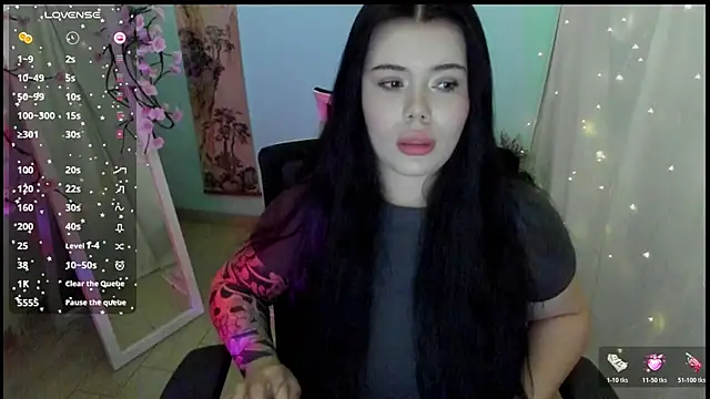 Mona Esty online show from April 2026 07:45:01 AM