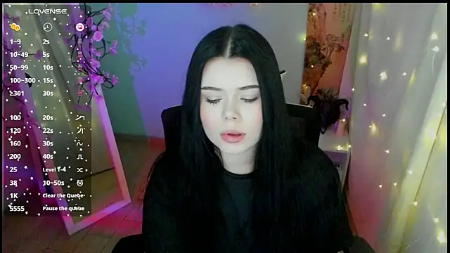 Mona Esty online show from May 2026 08:27:01 AM