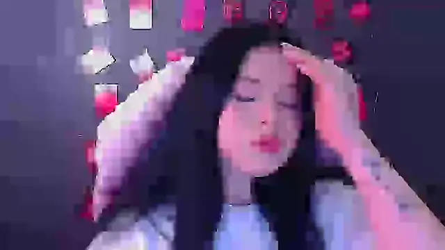 Snapshot of Mona_Esty chatting on November 2025 12:39:01 PM Mona Esty online show from November 2025 12:39:01 PM