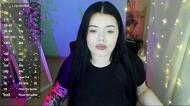 Snapshot of Mona_Esty chatting on June 2026 06:19:02 AM Mona Esty online show from June 2026 06:19:02 AM