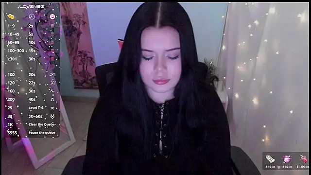 Mona Esty online show from April 2026 06:31:02 AM