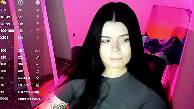 Mona Esty online show from March 2026 01:29:02 PM