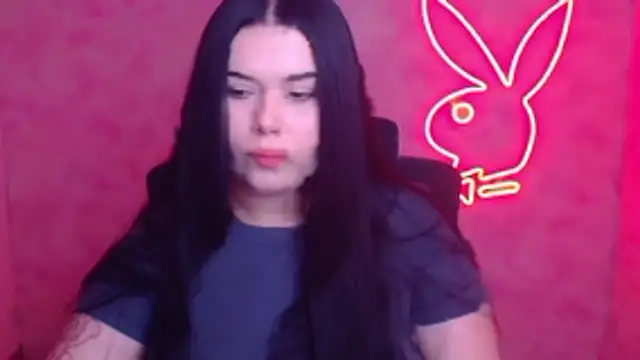 Mona Esty online show from January 2026 12:31:02 PM