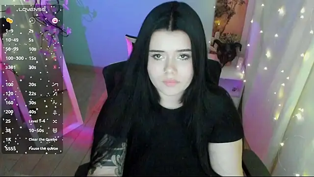 Snapshot of Mona_Esty chatting on July 2026 06:30:01 PM Mona Esty online show from July 2026 06:30:01 PM