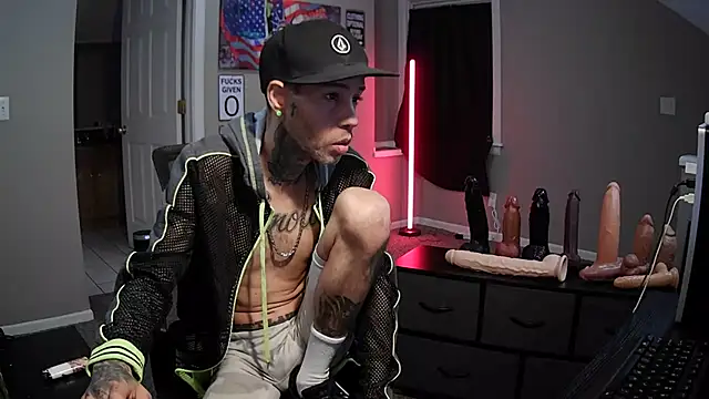 Michigan9000 online show from November 2025 12:58:02 AM