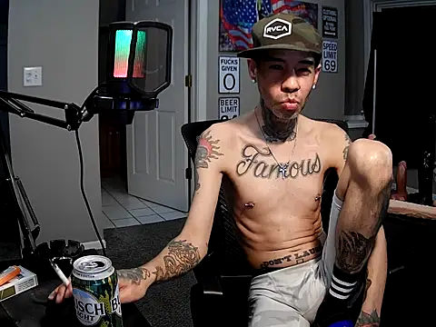 Michigan9000 online show from October 2025 11:33:01 PM