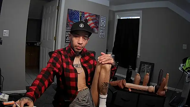 Michigan9000 online show from October 2025 05:23:02 PM