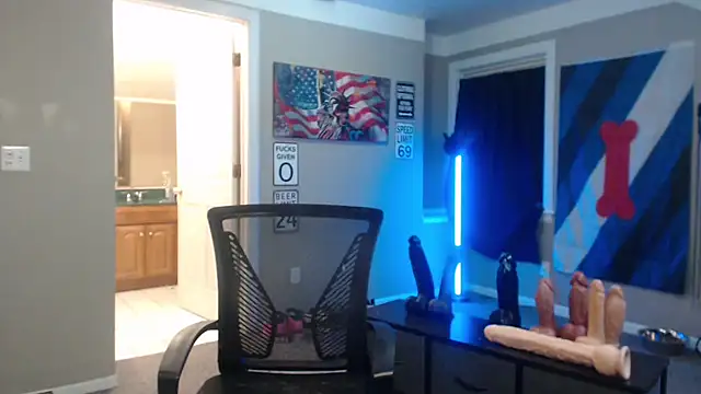 Michigan9000 online show from April 2026 01:46:02 AM