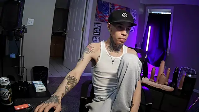 Michigan9000 online show from October 2025 08:54:02 PM