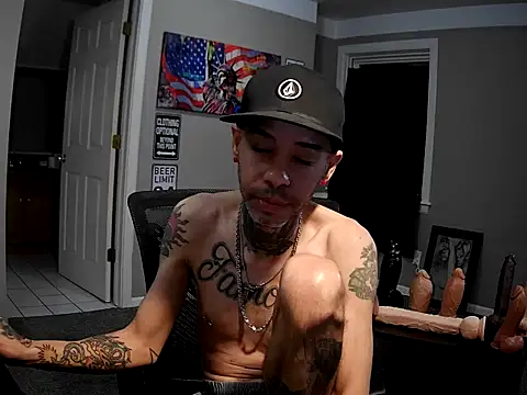 Michigan9000 online show from October 2025 05:18:02 AM