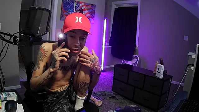 Michigan9000 online show from October 2025 01:18:01 AM