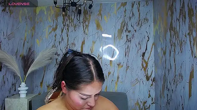 Dayan v  online show from December 2025 08:04:02 PM