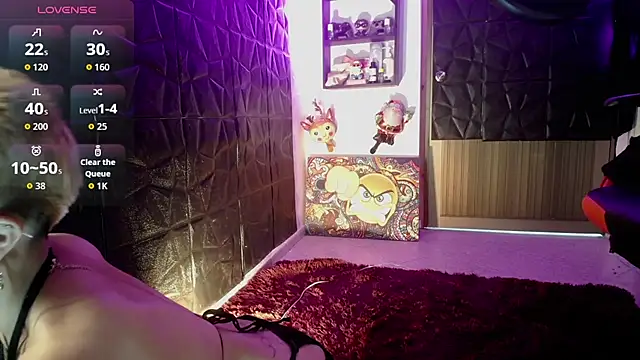 lunarichy22 online show from November 2025 08:53:02 PM