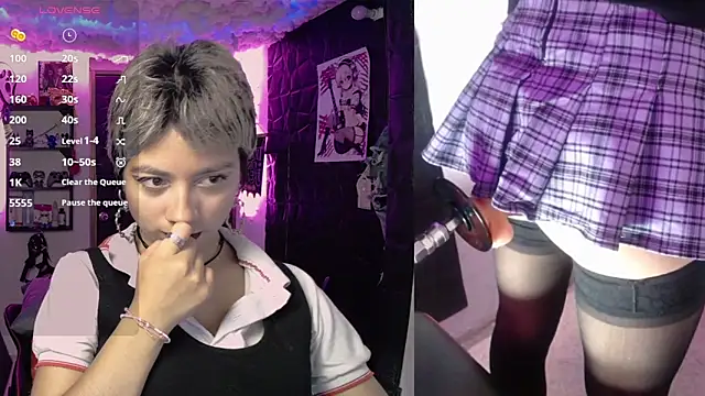 lunarichy22 online show from March 2026 09:33:02 PM