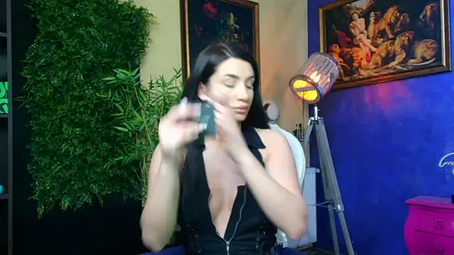 nicolepalmer online show from March 2026 12:32:02 PM