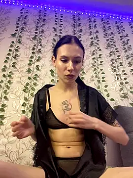 Snapshot of Kisa-Lisa_ chatting on November 2025 03:59:01 PM Kisa-Lisa online show from November 2025 03:59:01 PM