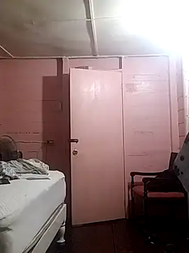 Snapshot of Craziibang chatting on October 2025 08:20:02 PM Craziibang online show from October 2025 08:20:02 PM