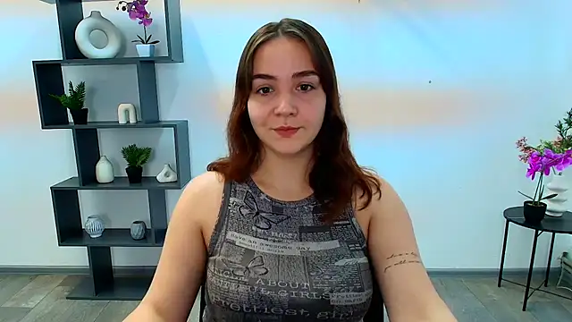 Snapshot of OliviaMontgommery chatting on November 2025 01:21:01 PM OliviaMontgommery online show from November 2025 01:21:01 PM