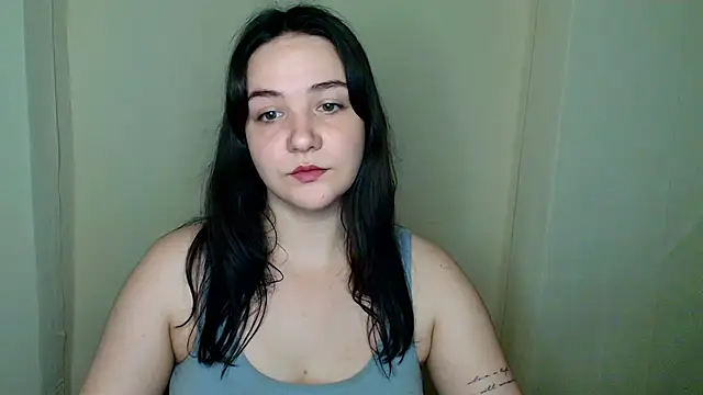 Snapshot of OliviaMontgommery chatting on July 2026 05:13:01 PM OliviaMontgommery online show from July 2026 05:13:01 PM