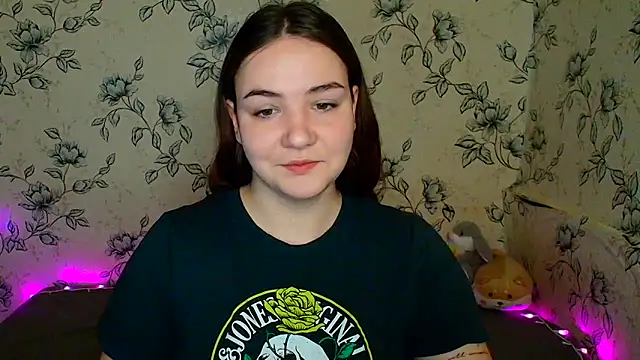 OliviaMontgommery online show from April 2026 01:48:01 PM