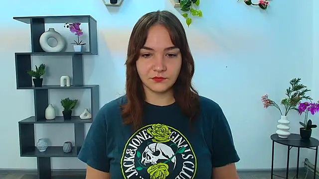 OliviaMontgommery online show from October 2025 05:19:01 AM