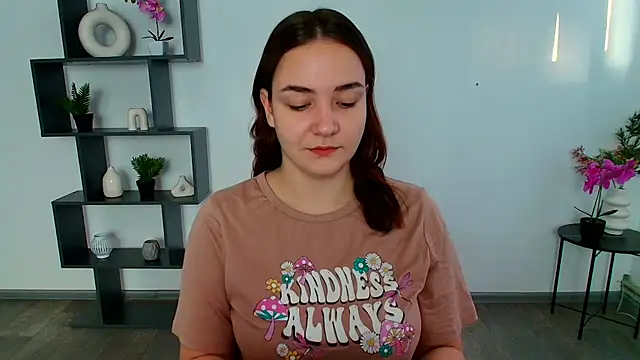 Snapshot of OliviaMontgommery chatting on November 2025 06:03:02 AM OliviaMontgommery online show from November 2025 06:03:02 AM