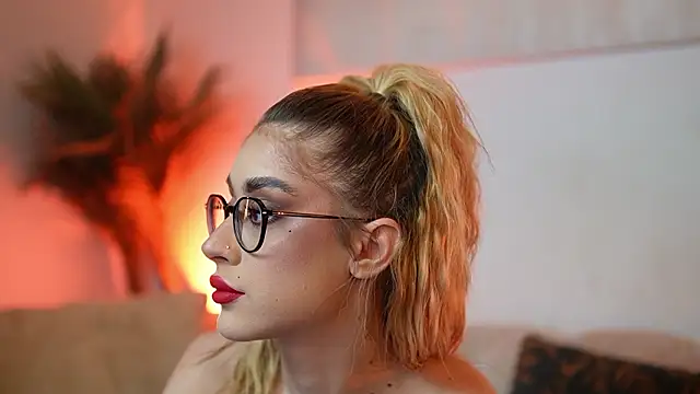 AileenKiss online show from February 2026 09:04:02 PM