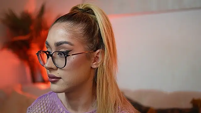 AileenKiss online show from February 2026 10:18:01 PM