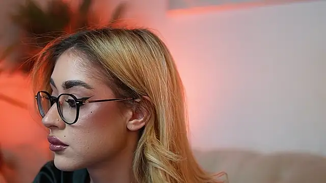 AileenKiss online show from February 2026 09:47:02 PM