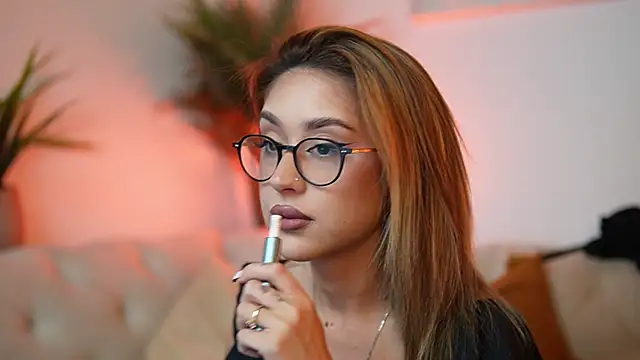 AileenKiss online show from October 2025 06:39:02 PM