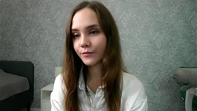 SweetSaraPie online show from October 2025 07:15:02 PM