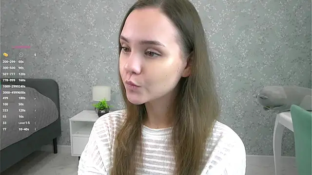 SweetSaraPie online show from November 2025 07:18:01 PM