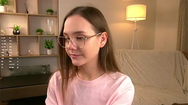 SweetSaraPie online show from December 2025 07:36:05 PM