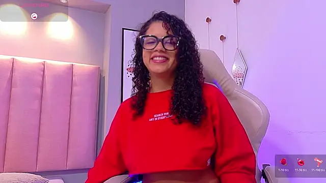 CamilaLevy online show from November 2025 12:39:01 PM