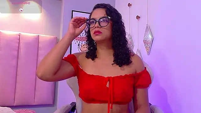 CamilaLevy online show from January 2026 12:44:02 PM