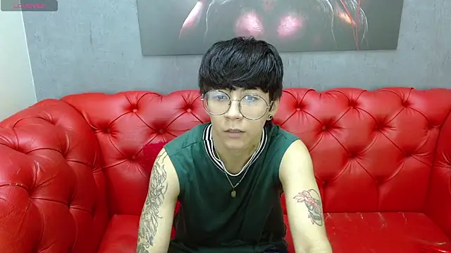 Snapshot of Teddy_Jacobs chatting on December 2025 07:38:01 PM Teddy Jacobs online show from December 2025 07:38:01 PM