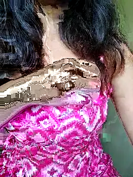 Snapshot of Aknshaaa chatting on October 2025 05:39:01 AM Aknshaaa online show from October 2025 05:39:01 AM