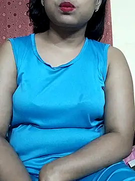 Aditi1996 online show from December 2025 04:42:01 PM